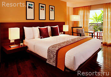 Courtyard Phuket at Patong Beach Hotel 8